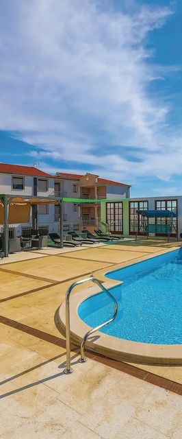 Apartman Okrug Gornji - CDF882