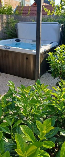 M és M Balatoni Apartman Balatonkenese