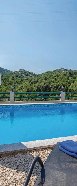 Apartman Ploče - CDR343