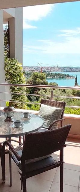 Apartment Idlerocks Trogir