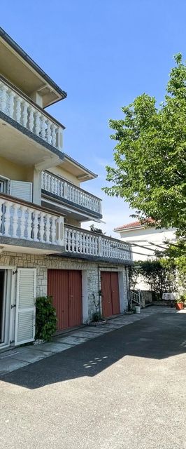 Apartments Leonarda Jadranovo