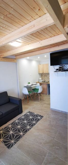 M92 Apartman Siklós