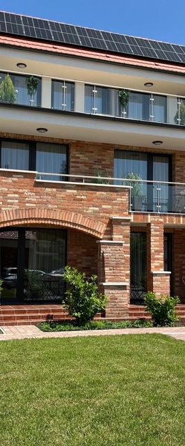 Castellum Panzió Gyula