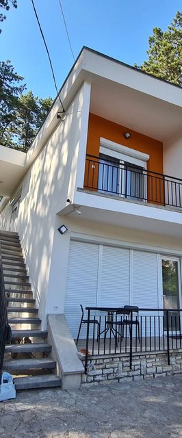 Öt Fenyő Apartmanház Siófok