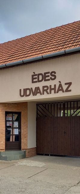 Édes Udvarház Edelény