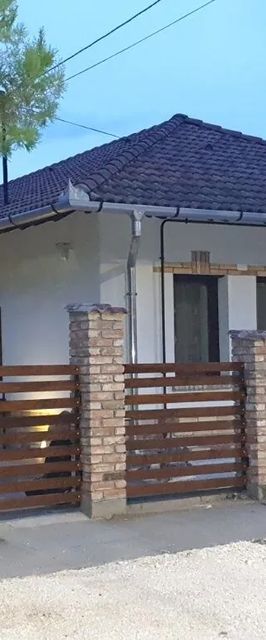 Góbé Vendégház és Wellness Abony