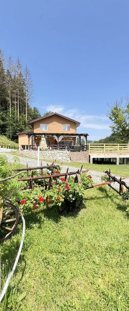 Pensiunea Aventurin Căzănești