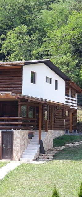 Cabana Busteni Apuseni Podele