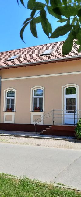 Orchidea Apartmanház Gyomaendrőd