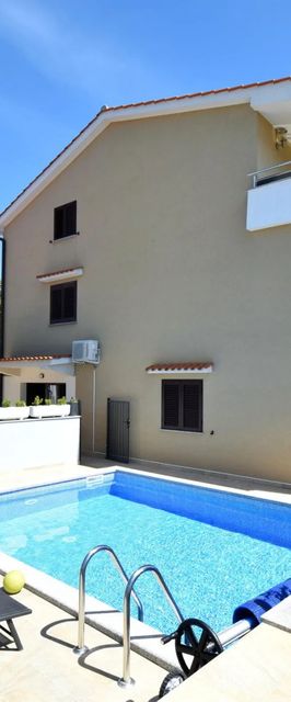 Apartmani Zrinka Omišalj