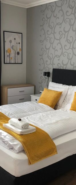 ILLA Apartments Eger