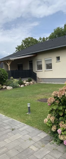 Szalókiház Vendégház Abádszalók