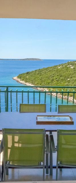 Apartman Vinišće - CDM154