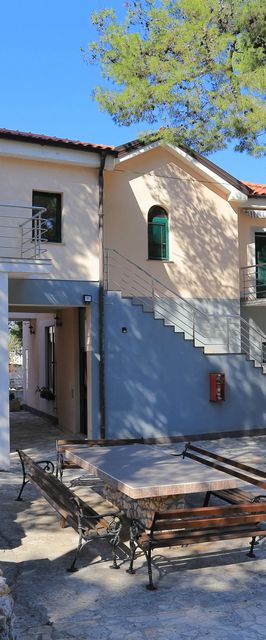 Apartments By The Sea Rogoznica - 18167