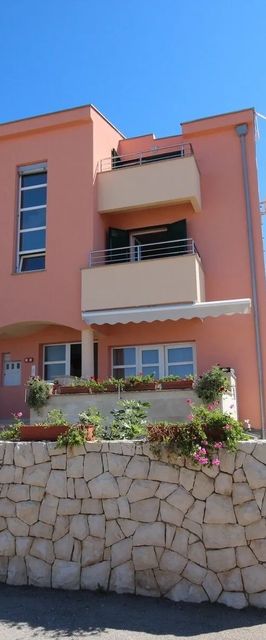 Apartmanok A Tenger Mellett Vir - 18514