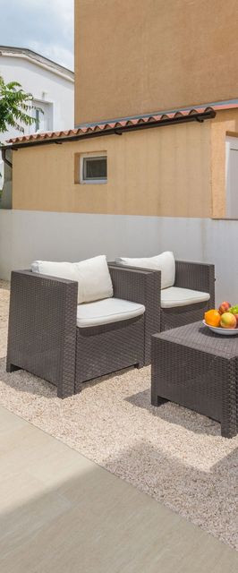 Apartmanok Parkolóhellyel Vir - 19100