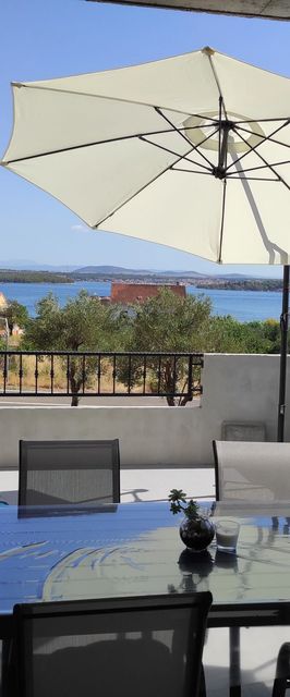 Apartmanok Parkolóhellyel Tkon, Pasman - 19127 Tkon