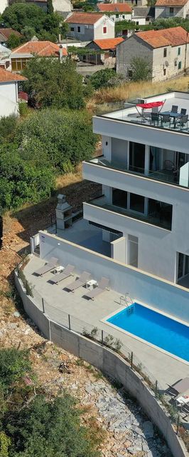 Apartman Okrug Gornji - CDC835