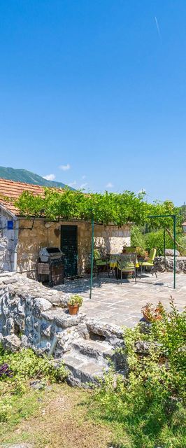 Vendégház Gruda - CDD852