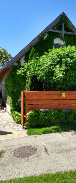 Nemesdombi Vendégház Vászoly