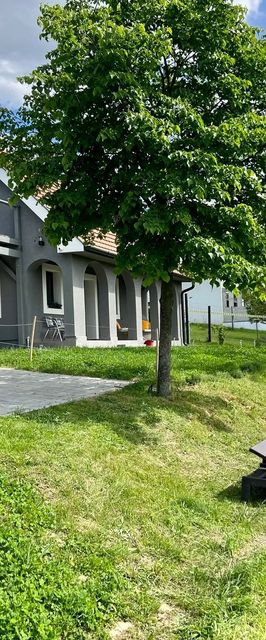 Völgyhíd Village Vendégház Kőröshegy