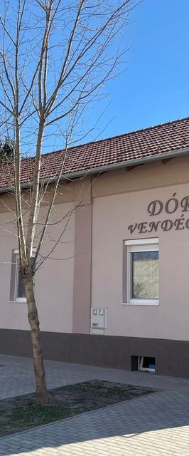 Dóra Vendégház Csongrád