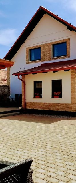 Hatvitorlás Vendégház Tés