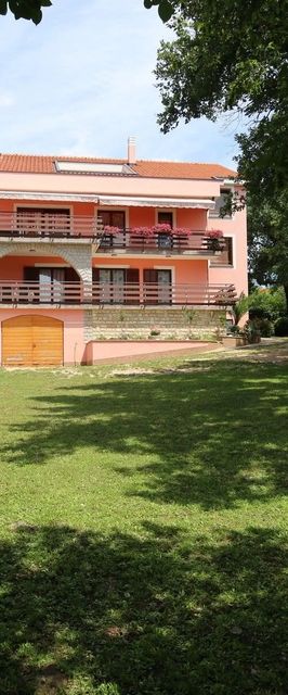 Apartmani Iva Malinska