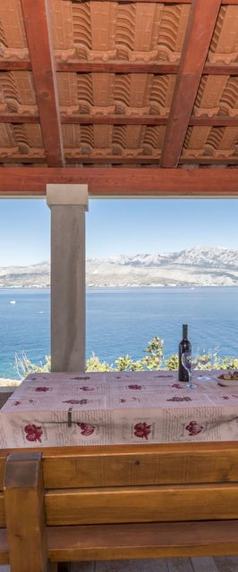 House Svjetlana Postira