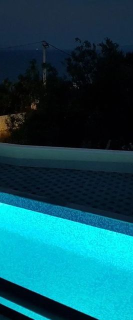 Apartmanok Családok Részére Medencével Mavarstica, Ciovo - 18642 Mavarštica