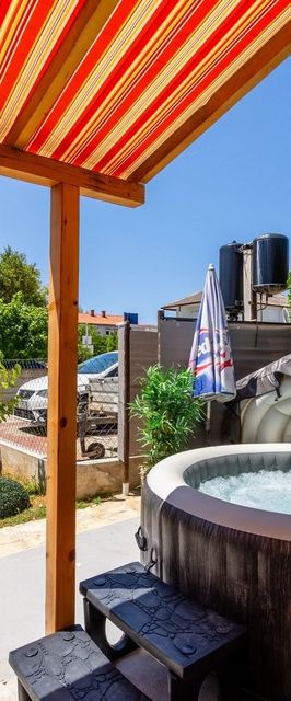 Apartmanok Gyermekes Családok Részére Sabunike, Zadar - 18649 Sabunike