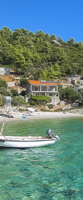 Apartments Robinzon Petar Gdinj