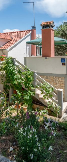 Apartment Ante Milna