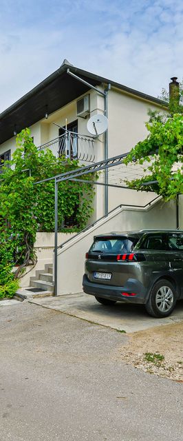 Apartmanok Parkolóhellyel Pakostane, Biograd - 18981 Pakoštane