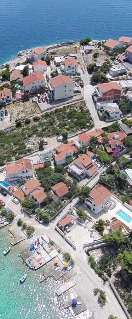 Családi Apartmanok A Tenger Mellett Sevid, Trogir - 19105 Sevid