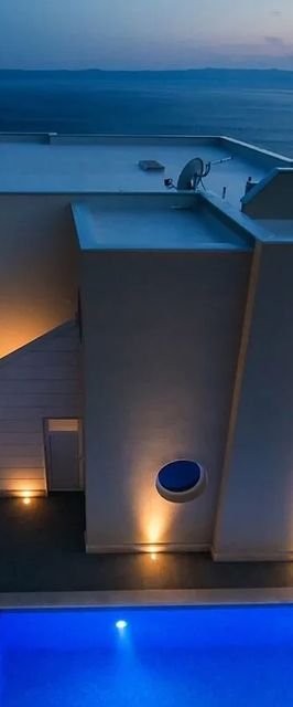 Apartmanok Családok Részére Medencével Makarska - 19147