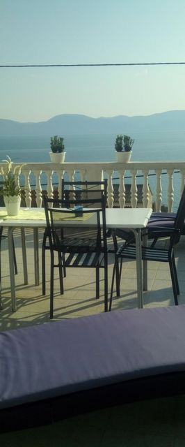 Apartmanok A Tenger Mellett Brist, Makarska - 19330 Brist