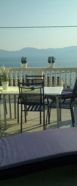 Apartmanok A Tenger Mellett Brist, Makarska - 19330 Brist