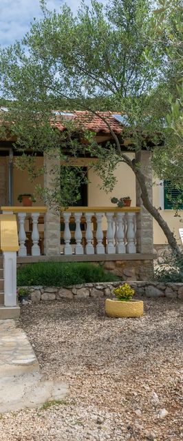 House Grosso Dobropoljana