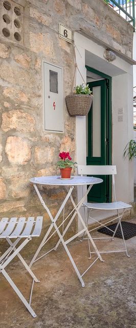 Apartments Lotti Stari Grad