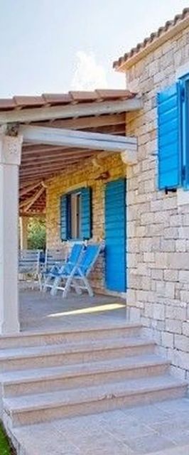 House Nevena Postira