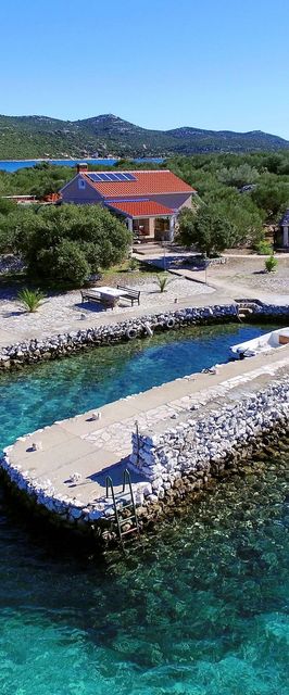 House Old Fisherman Tkon