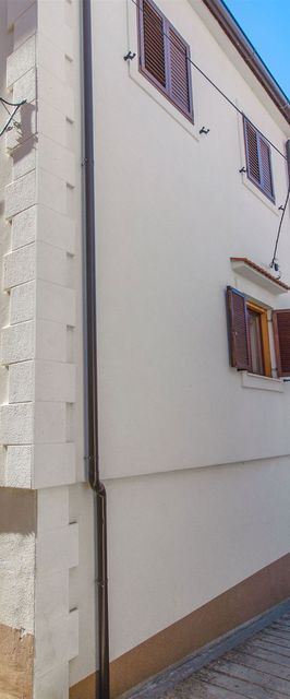 Apartments Jakša Jelsa