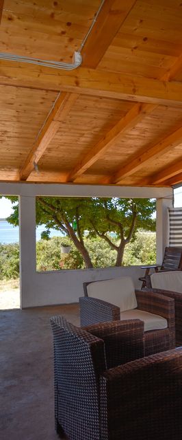 House Romano Nevidane