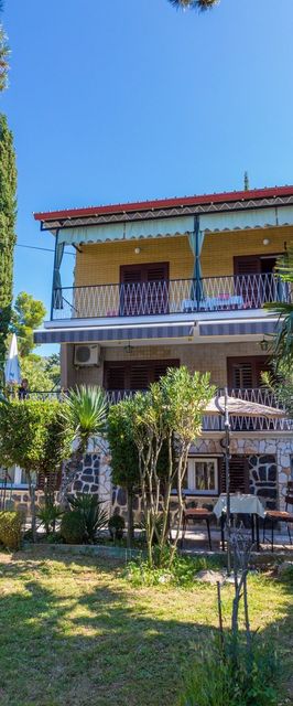 Apartments Hinic Selce