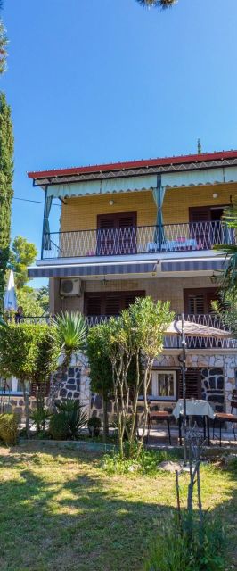 Apartments Hinic Selce