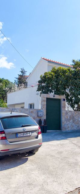 Apartment Lada Supetar II