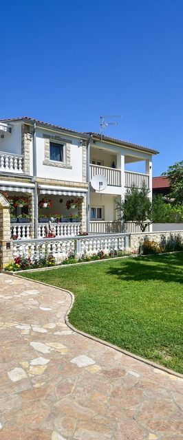 Apartments Rote Rosen Sabunike