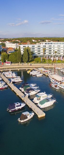  Hotel Ilirija Biograd na Moru
