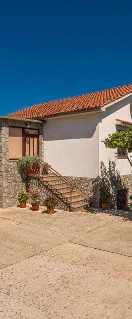 Apartmanok Parkolóhellyel Porat, Krk - 19343 Porat